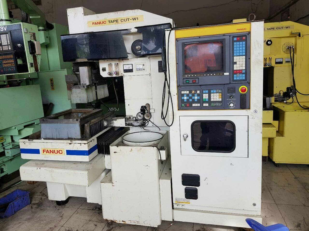Máy Cắt Dây CNC FANUC TAPE CUT W1